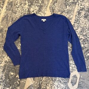Croft & Barrow Women's Royal Blue V-Neck Sweater